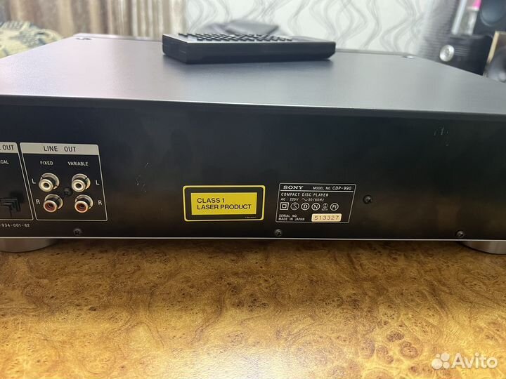 Продам CD проигрыватель sony CDP-990