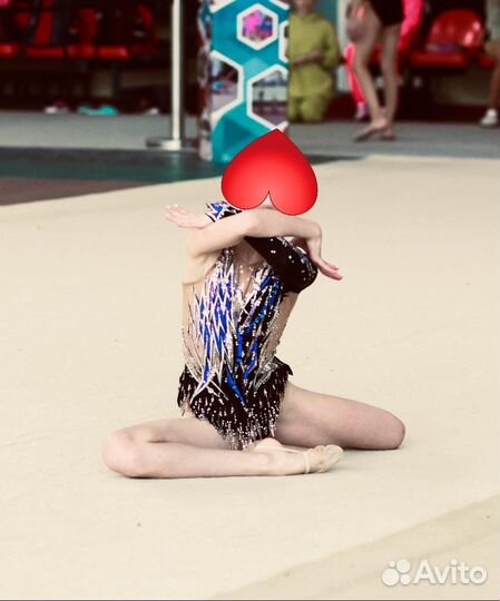 Купальник для художественной гимнастики