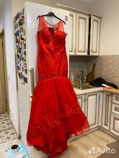 Вечернее платье 42 44
