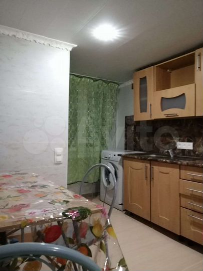 Комната 12 м² в 8-к., 1/2 эт.