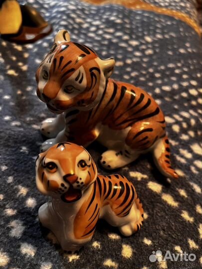 Тигр фарфоровый
