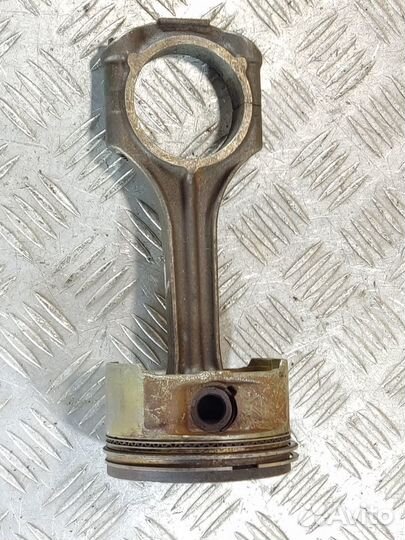 Поршень с шатуном S500 220