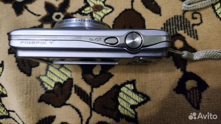 Компактный фотоаппарат fujifilm