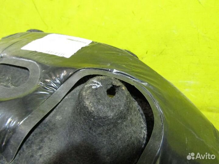 Подкрылок задний BMW 7 - G11 15-20г 60523