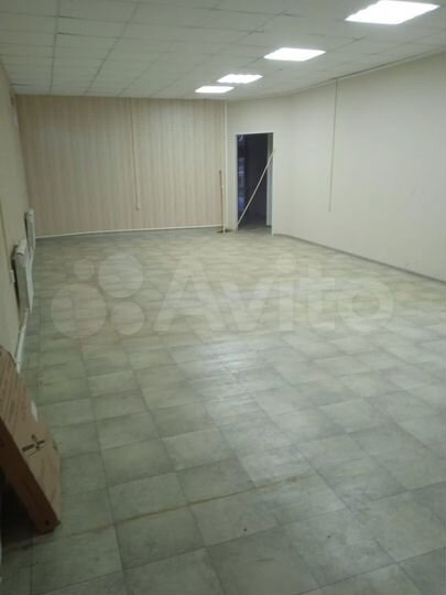 Торговая площадь, 55 м²