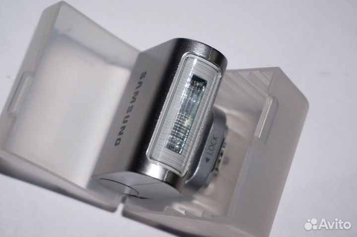Фотовспышка на samsung nx mini
