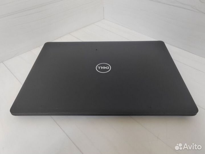 Ноутбук Dell 13 дюймов с процессором Core i3 Обмен