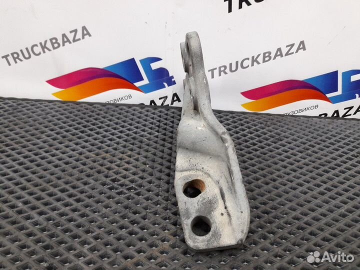 Кронштейн двигателя задний L Renault Premium