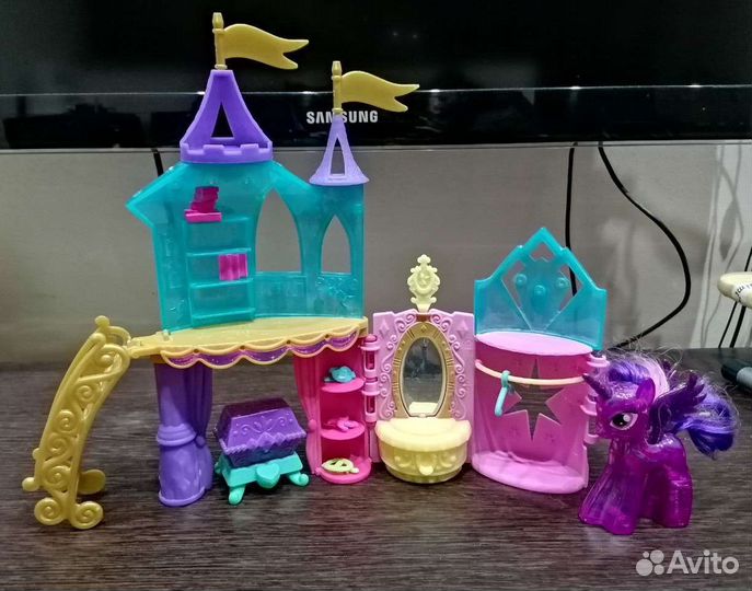 Кристальный Замок Искорки My Little Pony