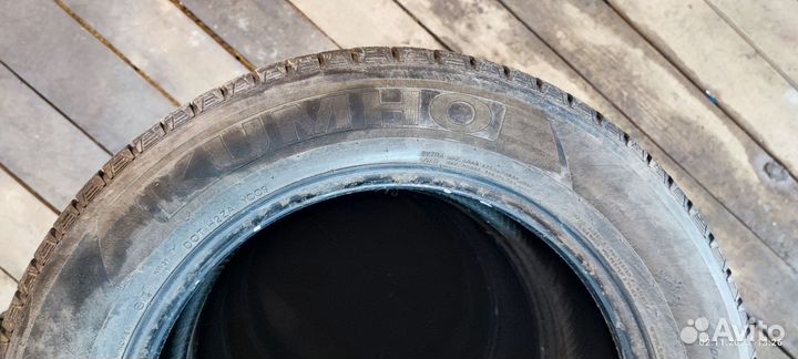 Kumho I'Zen KW31 225/60 R17 103R