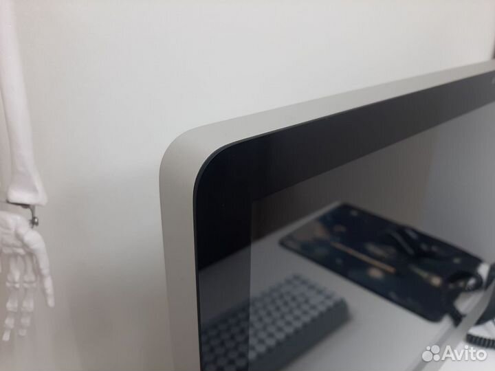 Моноблок Apple iMac 21.5 2011, модель A1311