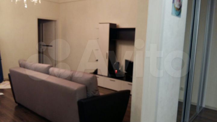 2-к. квартира, 84 м², 16/17 эт.