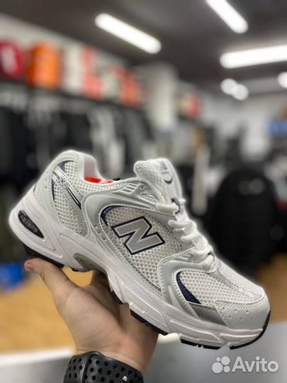 New Balance 530