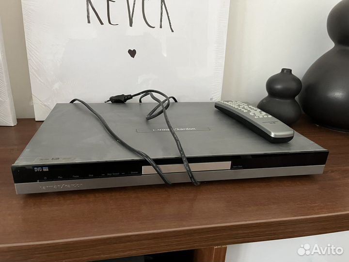 Harman kardon dvd 27