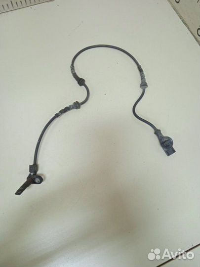 Датчик ABS передний Renault Duster H4MD438 2016