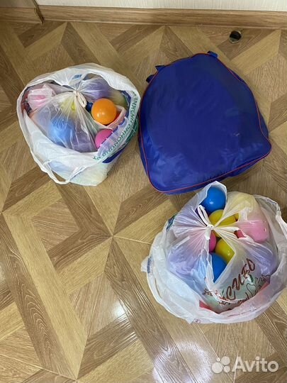 Шарики для сухого баскйна и детская палатка