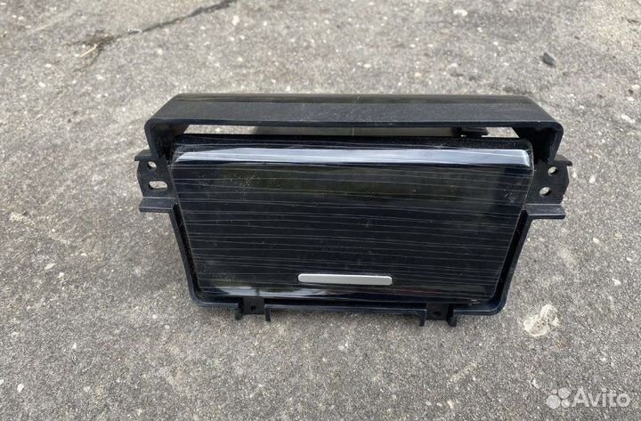 Пепельница передняя(новая) Lifan Solano