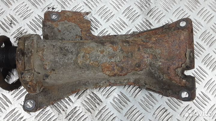 Стойка задняя Audi 80 (B4) (1991-1994)