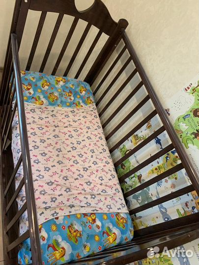 Детская кроватка