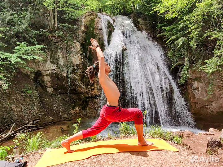 Преподаватель Хатха-йоги онлайн