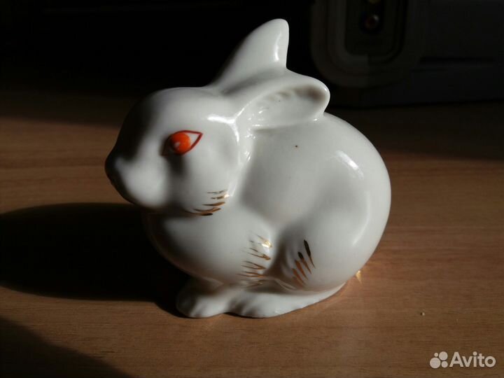 Фарфор. Зайчик. Винтаж. зхк Полонное 70-е