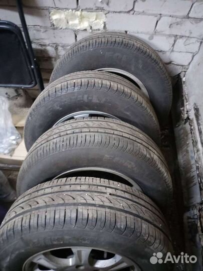 Formula Energy 215/65 R16
