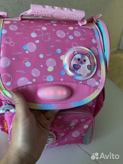 Школьльный портфель анатомический для девочки