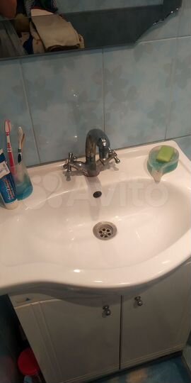 2-к. квартира, 54 м², 9/9 эт.