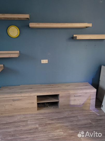 Стенка в гостиную