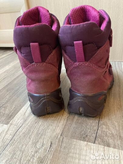 Зимние ботинки экко