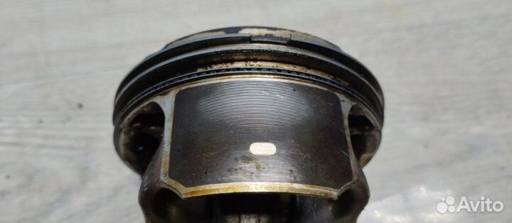 Поршень Volvo Xc90 C 3.2 B6324S