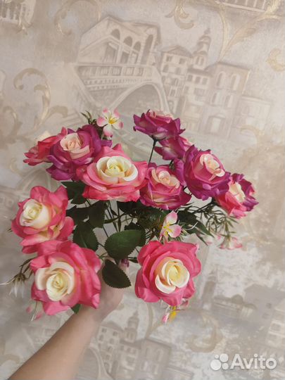 Искусственные цветы розы штучно