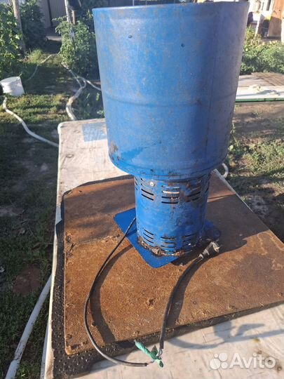 Измельчитель зерна, зернодробилка