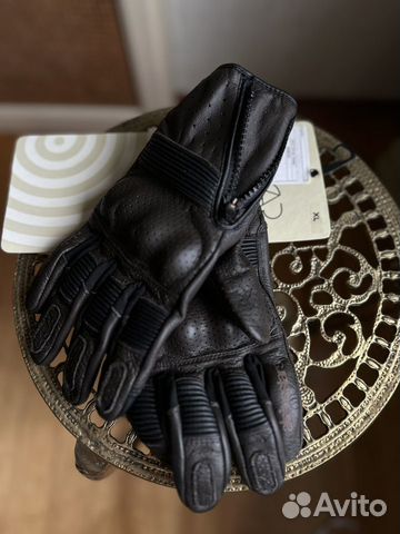 Мотоциклетные перчатки мужские новые кожаные объявление продам