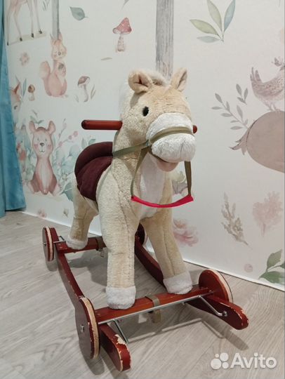 Лошадь качалка