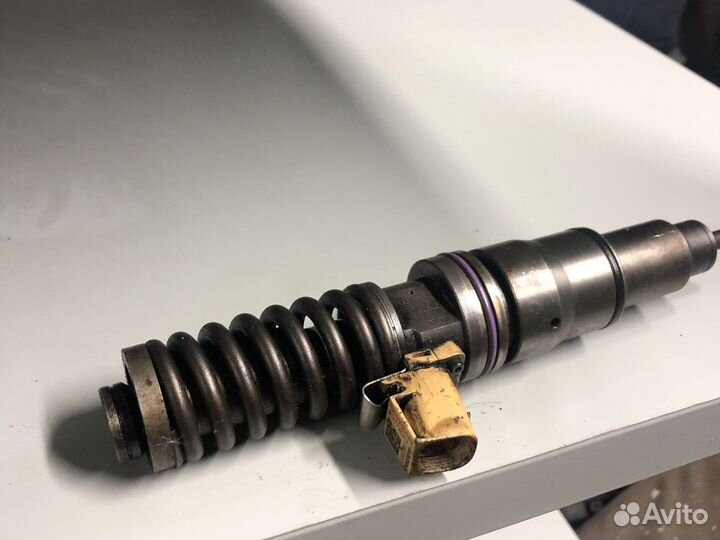 Форсунка volvo 20584348