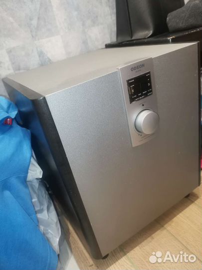 Сабвуфер 25см odeon av300