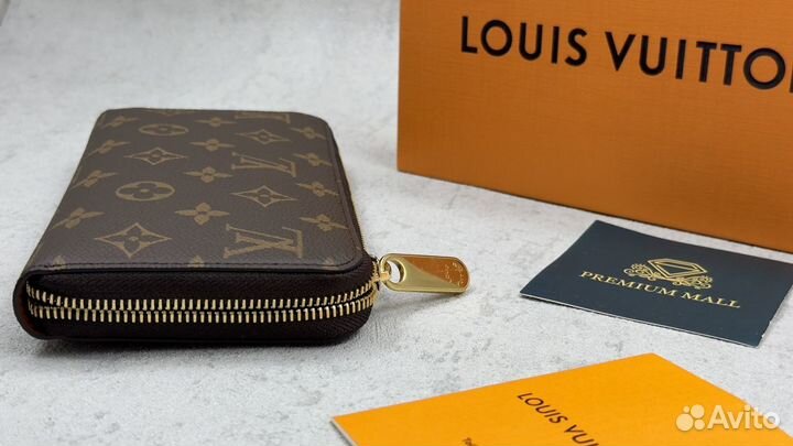 Кошелек Louis Vuitton