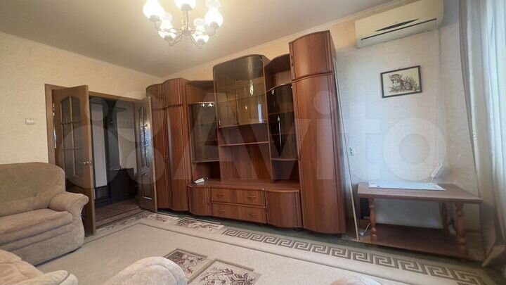 3-к. квартира, 64 м², 4/10 эт.