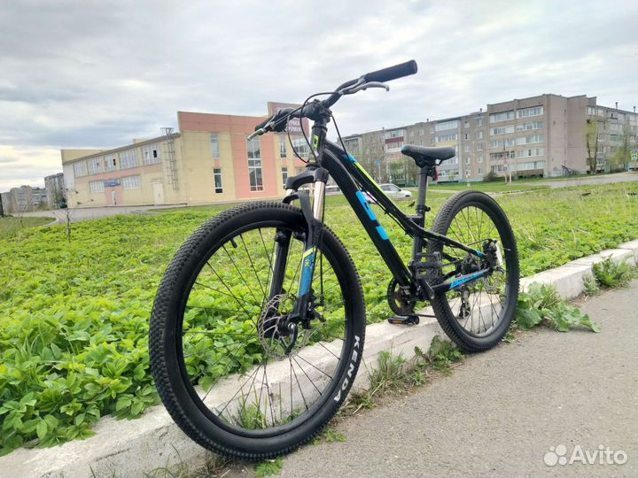 Велосипед подростковый GT 24 Stomper ACE