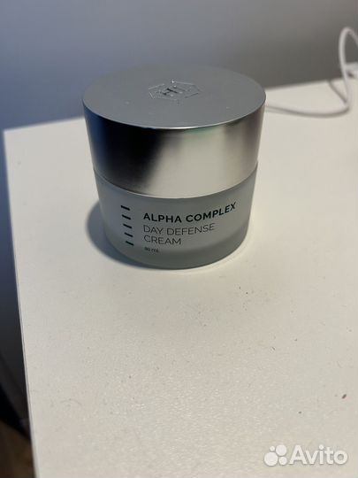 Alpha complex day defense крем holy land