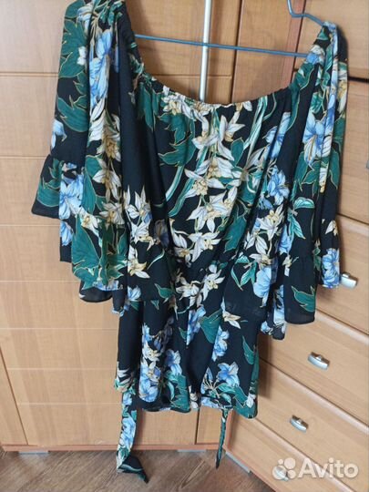 Комбинезон женский (шортиками)