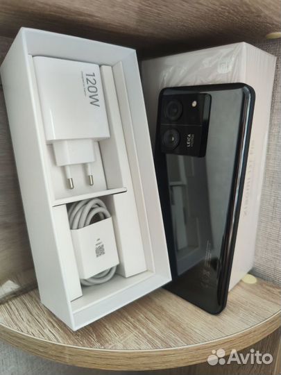 Xiaomi 13T Pro, 12/256 ГБ