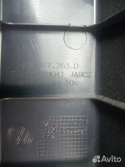 Обшивка багажника задняя левая Volkswagen Tiguan 2