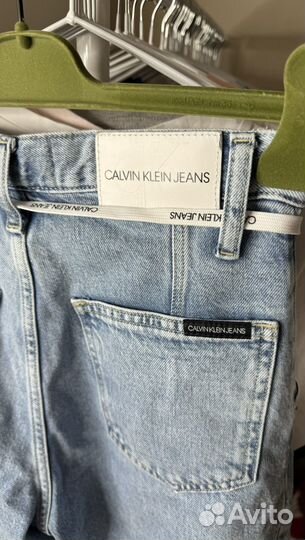 Джинсы Calvin Klein 26