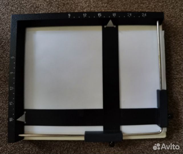 Планшет для кадрирования фотографий