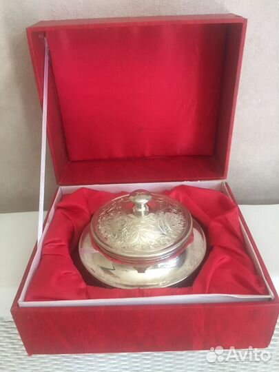 Сахарница серебряная новая