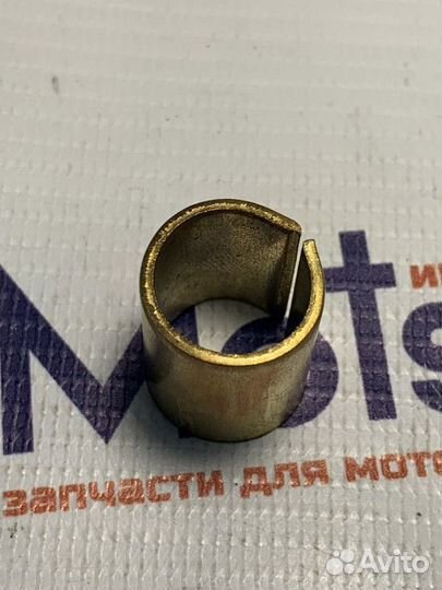 Втулка шатуна Минск с прорезью
