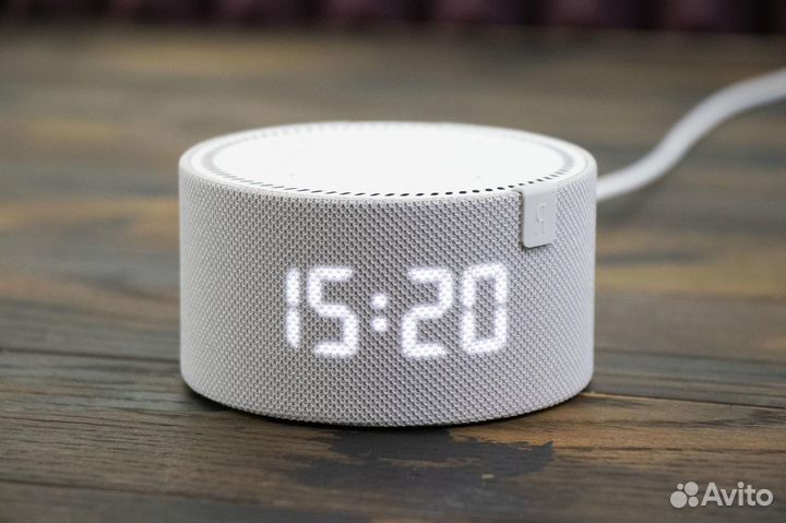 Умная колонка Яндекс Станция Мини с часами
