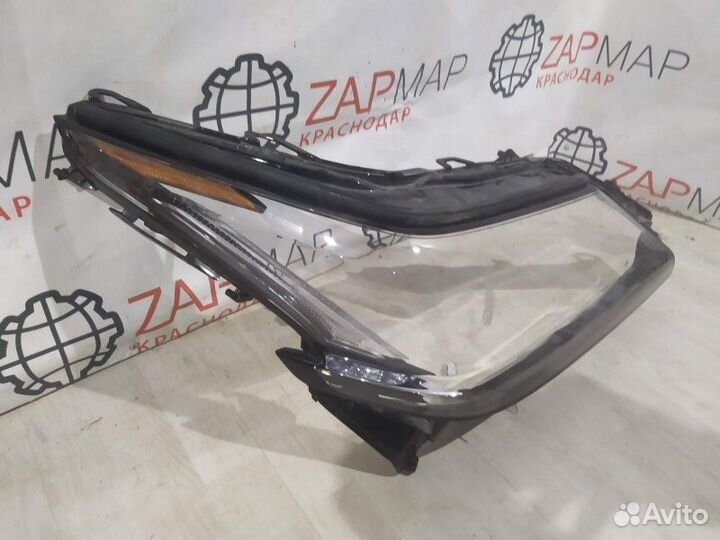 Стекло фары правое Lexus Lx J200 2015